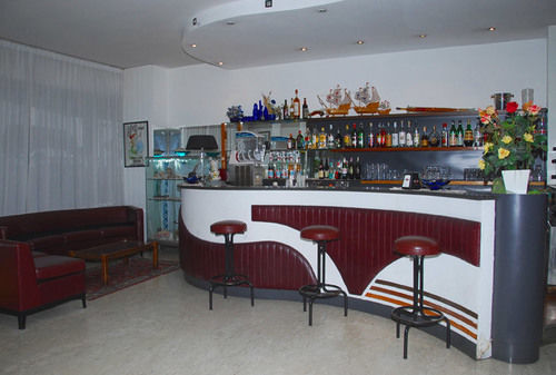 Hotel Golden Римини Екстериор снимка