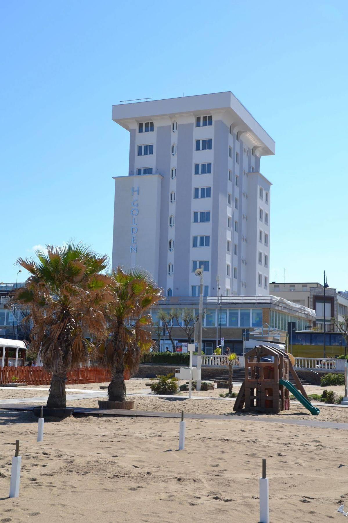 Hotel Golden Римини Екстериор снимка